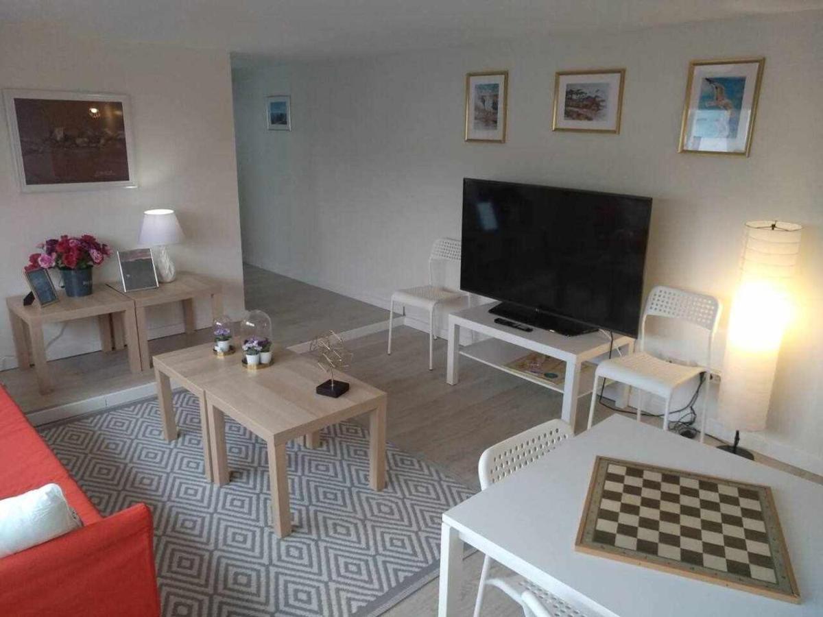 Apartamento Frente Al Mar Playa De Coroso Ribeira Exterior photo